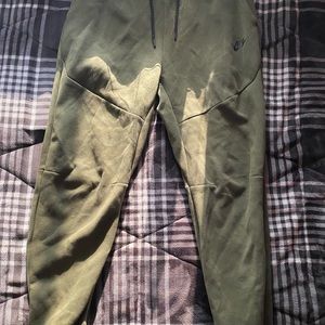 Nike Tech Fleece Pants